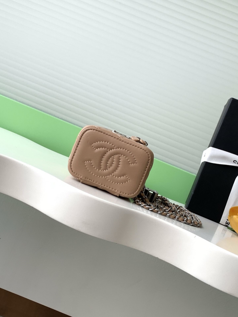 Ch**el cosmetic bags